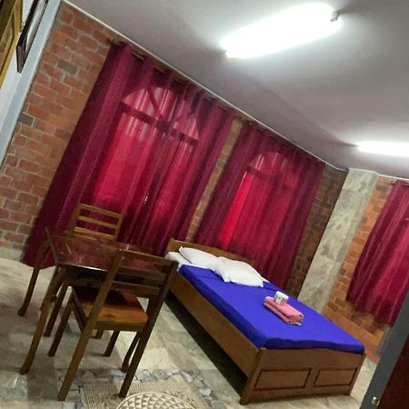 Hotel Paramuru Парамарибо Екстериор снимка